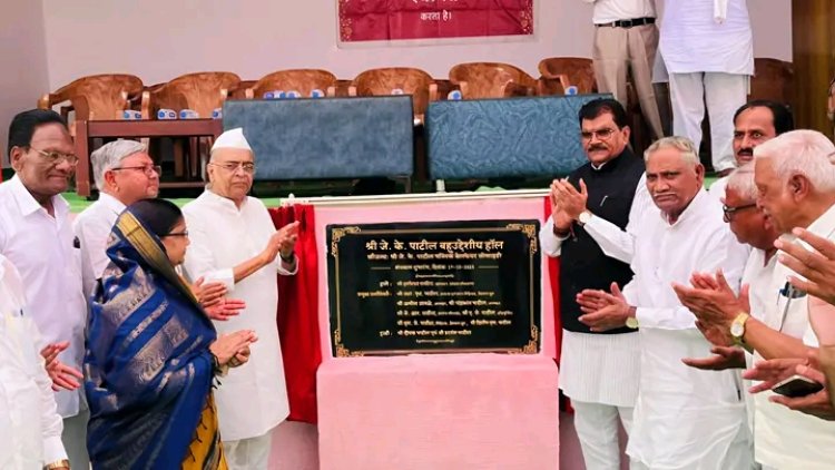 POZITIVE NEWS : गावाच्या विकासासाठी 70 लाखाची देणगी देणाऱ्या उद्योजक आर एस पाटील यांच्यात दातृत्वाचे संस्कार : माजी आमदार शिरीष चौधरी