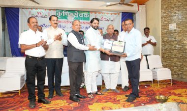 फासाकडे जाणारी पावले थांबिण्याची ताकद पुरस्कारात : रविकांत तुपकर