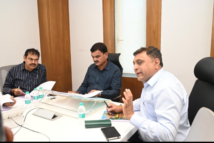 शेतकरी हितासाठी आमदार अमोल जावळे यांचा पुढाकार : केळीवरील फ्युजारीयम विल्ट रोगाच्या प्रतिबंधासाठी  मंत्रालयात बैठक