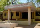 मुक्ताईनगर पंचायत समितीचा भोंगळ कारभार : वर्षापूर्वी बदली होऊनही तिघांना पदभार सोडवेना : नेमणूक झालेले तिघे अधिकारी वर्षभरापासून पदभाराविना